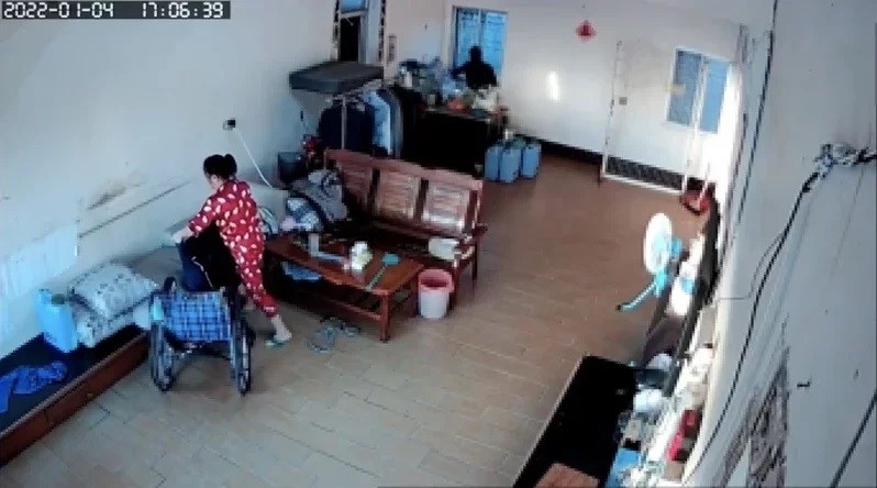 Vietnamese caregiver filmed abusing elderly patient in western Taiwan