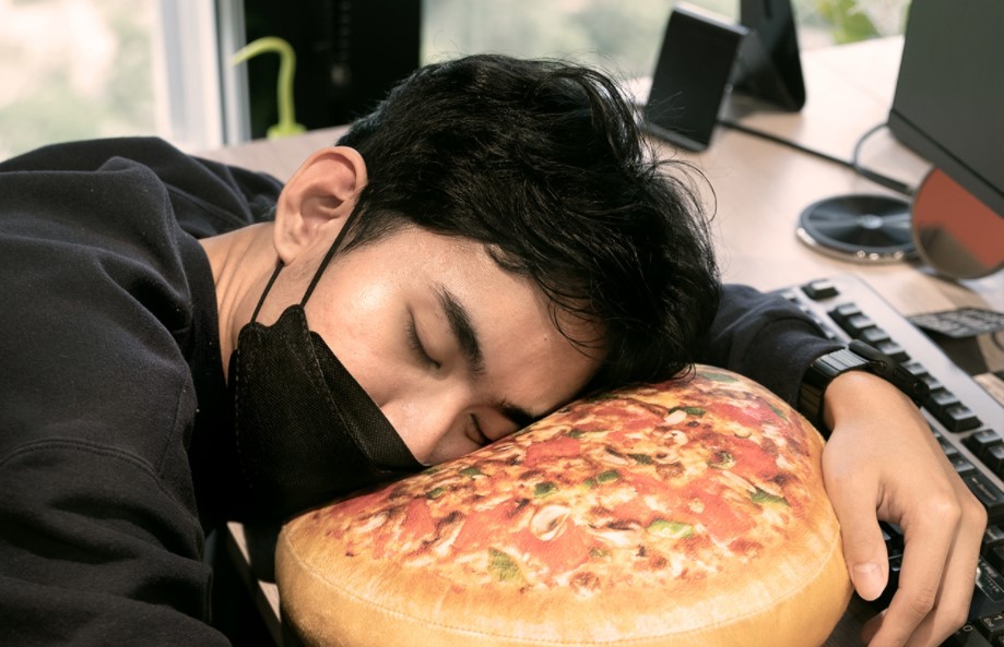 Pizza Hut Taiwan holds 'lucky pizza cushion' sweepstake