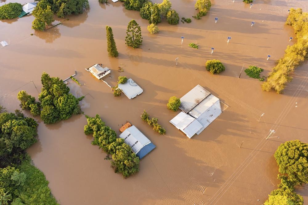 【南半球也不安寧】澳洲「千年一遇」暴雨釀大洪水！萬人急疏散、10人死亡