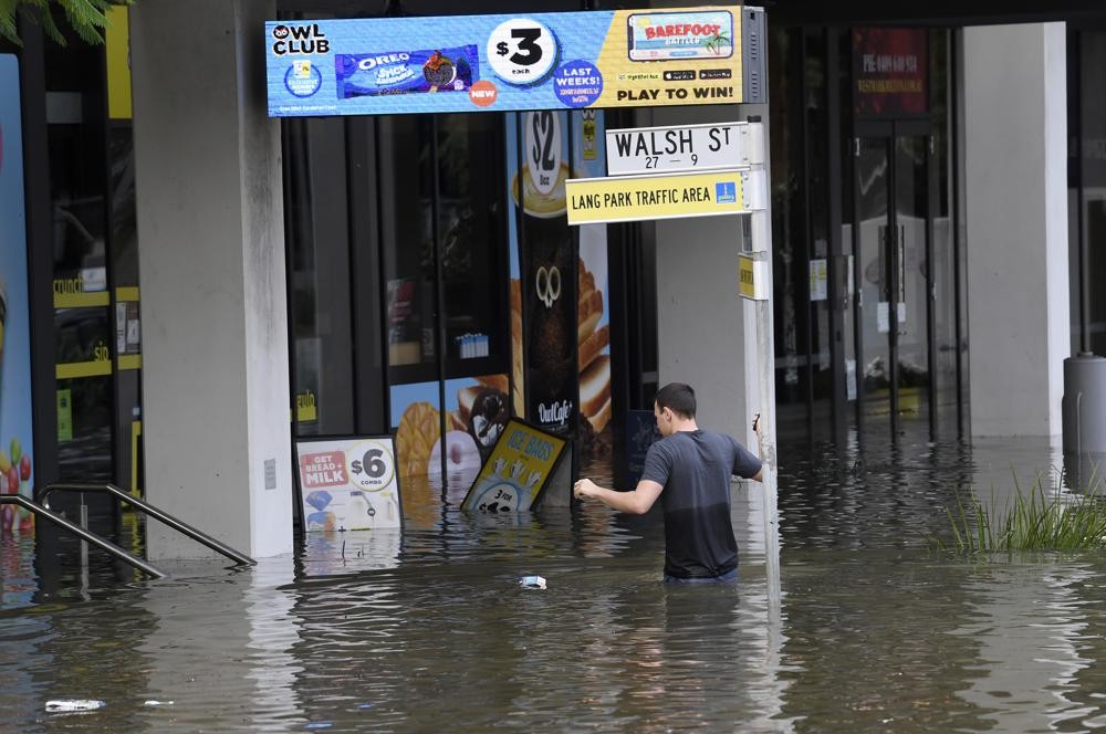 【南半球也不安寧】澳洲「千年一遇」暴雨釀大洪水！萬人急疏散、10人死亡