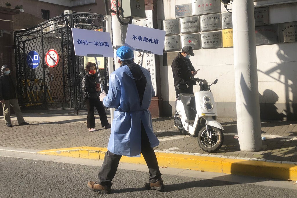 【專業人員「快被逼瘋」】上海2500萬市民•4/4全面核酸檢測　中國15省區3.8萬醫護馳援