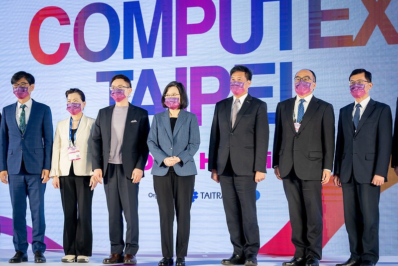 台北國際電腦展盛大開幕！台灣總統：推動產業數位轉型　打造科技產業下一個黃金10年