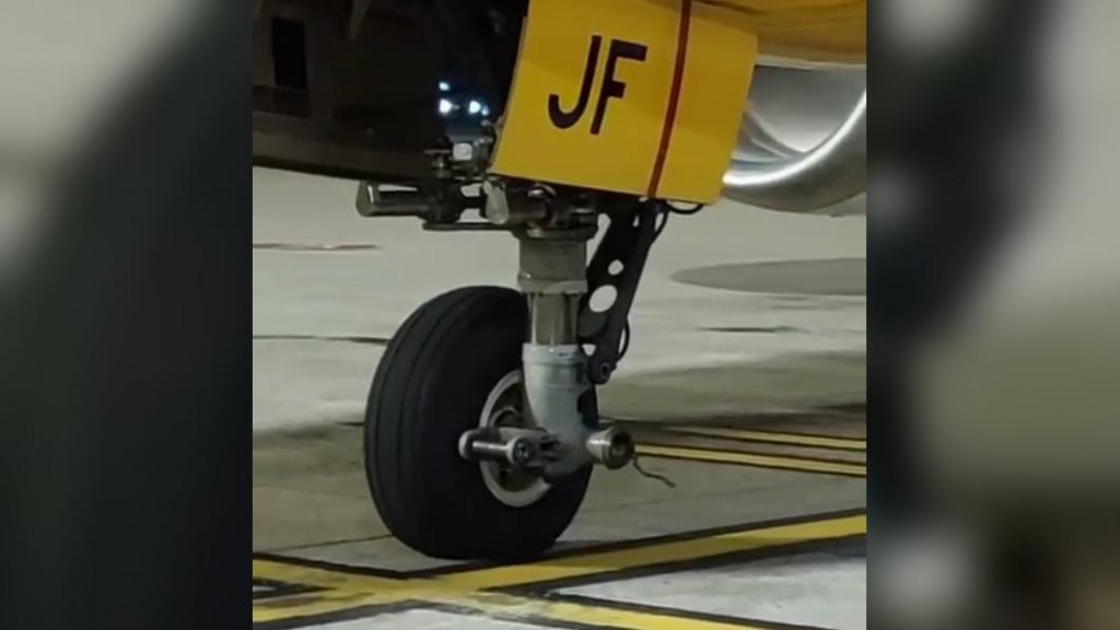 Tire falls off Scoot plane as it lands in Taipei, flight to Singapore delayed