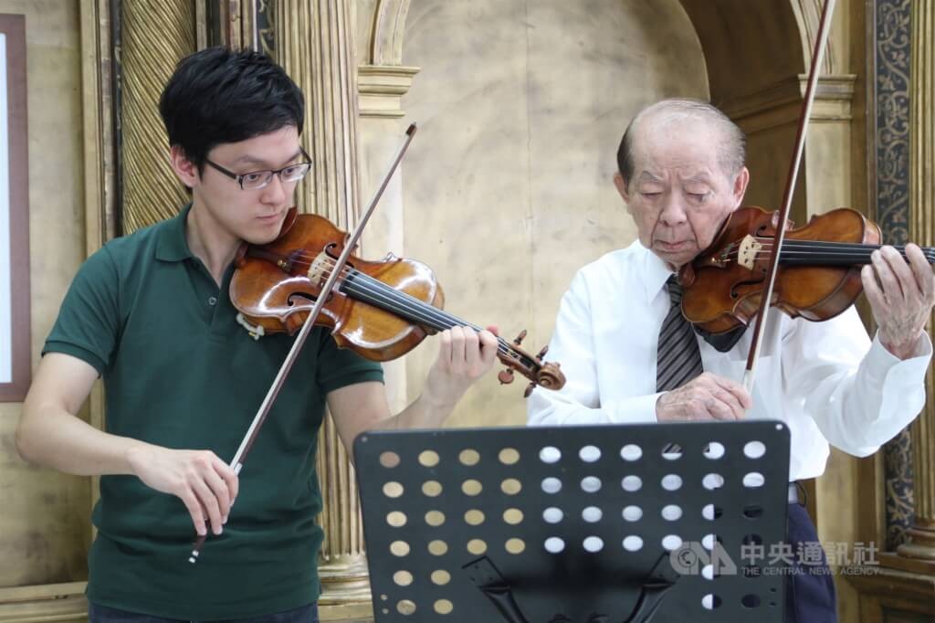 「台灣壓克力之父」許文龍去世　提琴收藏量傲視全球•奇美博物館曾登CNN版面