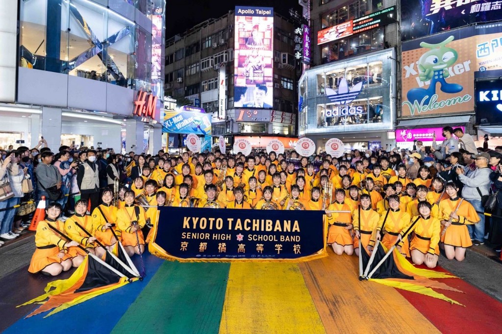 Japan's 'Orange Devils' marching band draws 30,000 fans in Taipei