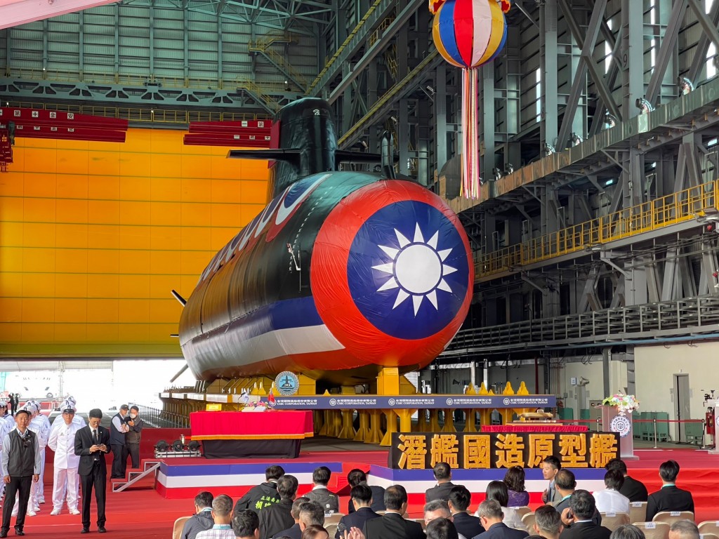 Taiwan launches 1st indigenous submarine