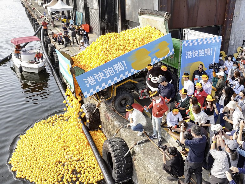 Photo of the Day: 15,000 rubber ducks race in Kaohsiung Harbor